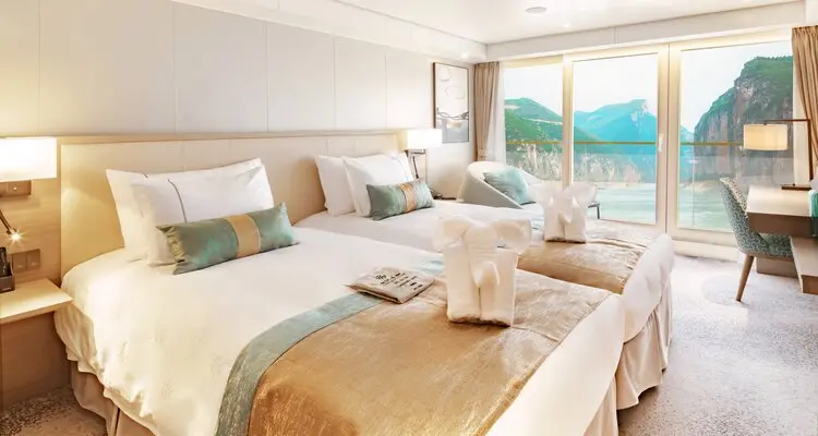 Century Glory Cruises