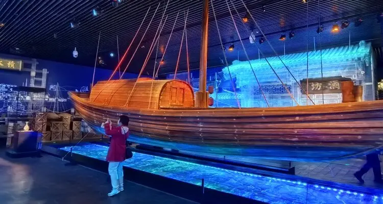 the boat in the Beijing Grand Canal Museum