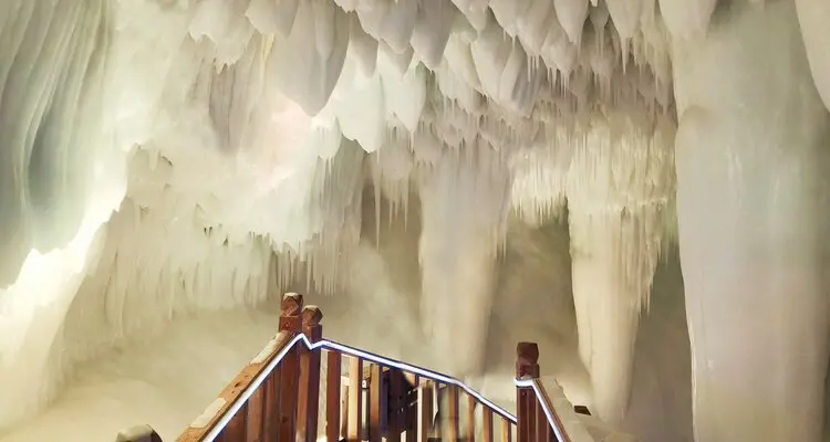 Mt. Yun Ice Cave