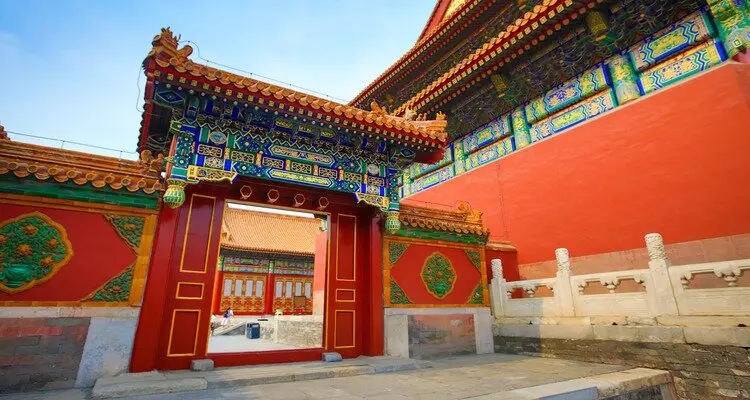 14-Day China Highlights Tour: Beijing, Xi’an, Zhangjiajie, Guilin & Shanghai