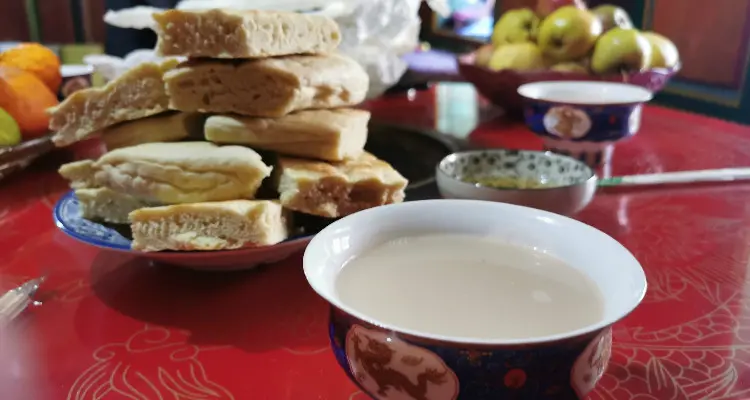 Tibetan snacks