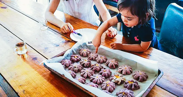 making delicious local cakes together