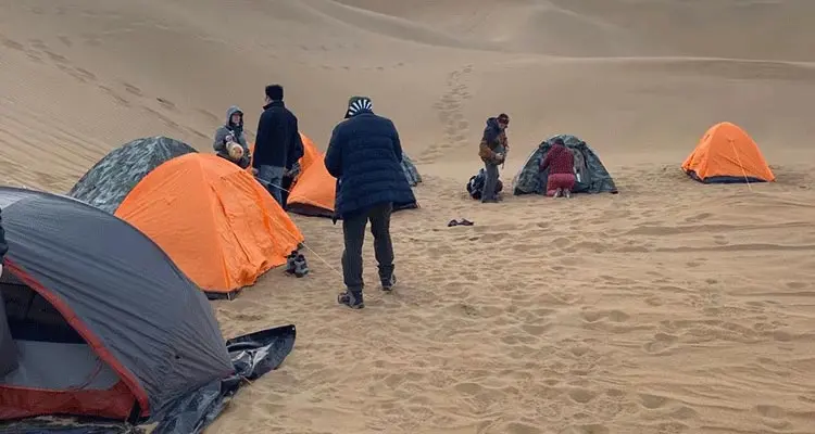 Camp in Kubuqi Desert