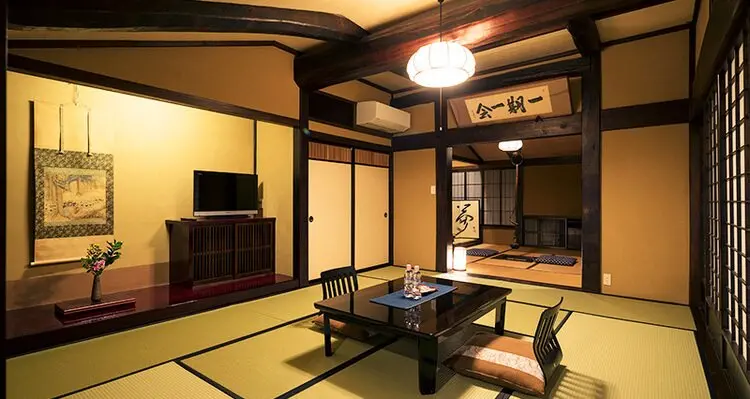 staying in a ryokan