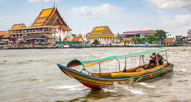 take a long-tail boat in bangkok