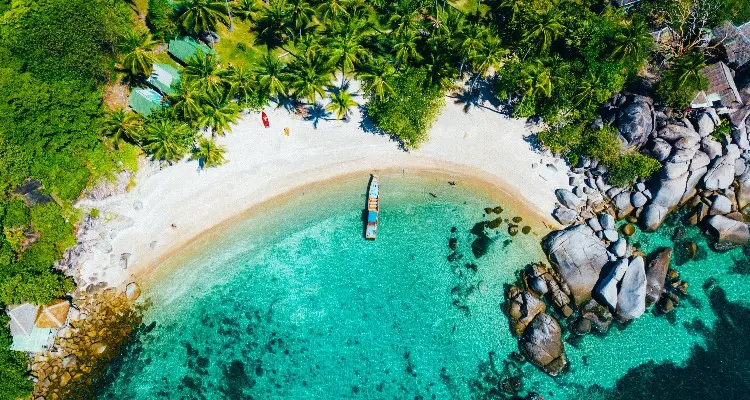 the beach of Koh Samui
