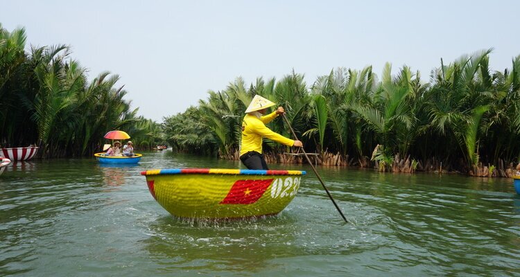 paddle a unique Vietnamese round-basket boat